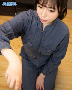 【VR】眼前のチ●ポから目が離せない女達のセンズリ鑑賞VR4 (aquma00094)｜女優AV